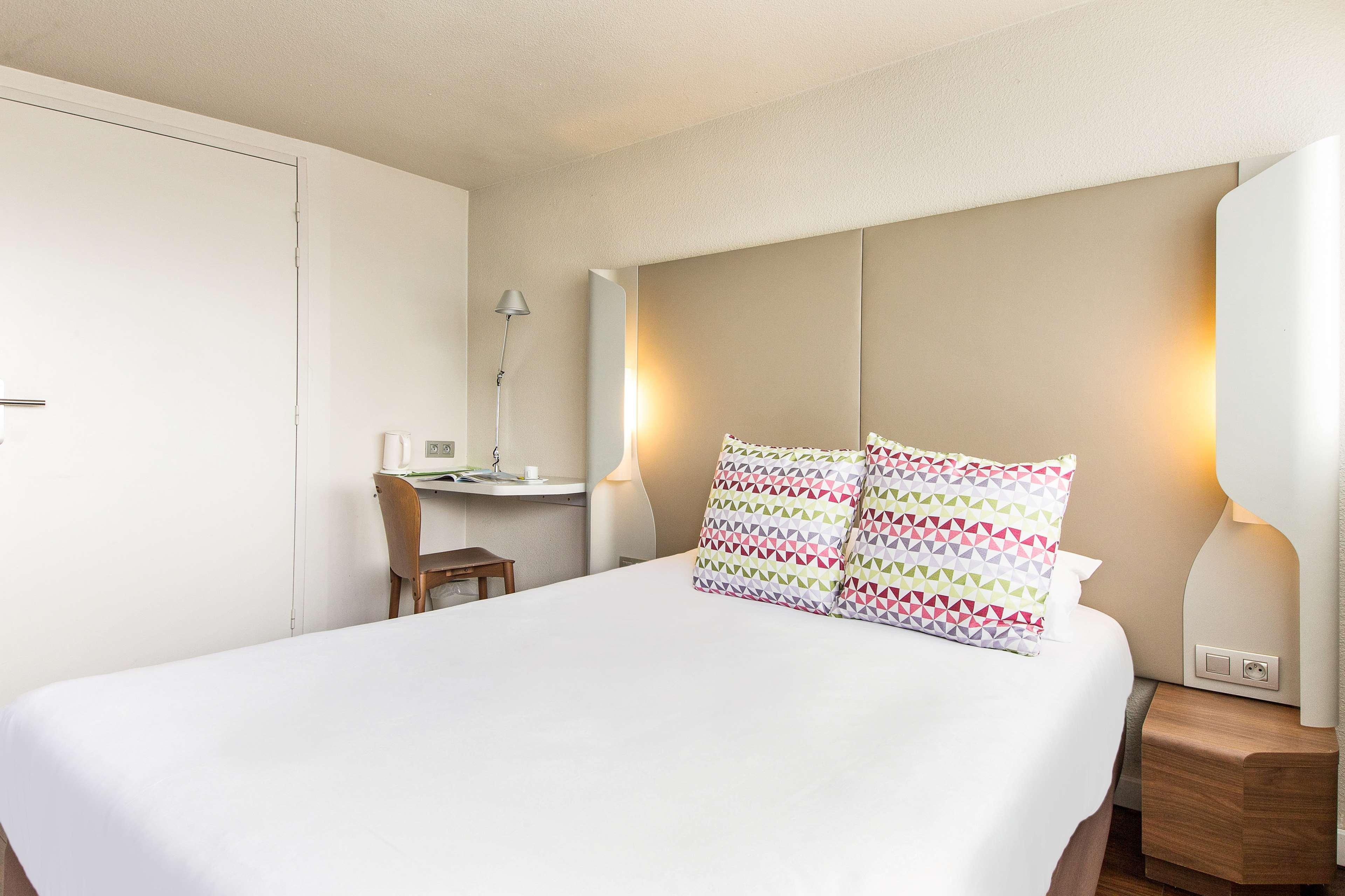 Hotel Campanile Guéret Zewnętrze zdjęcie