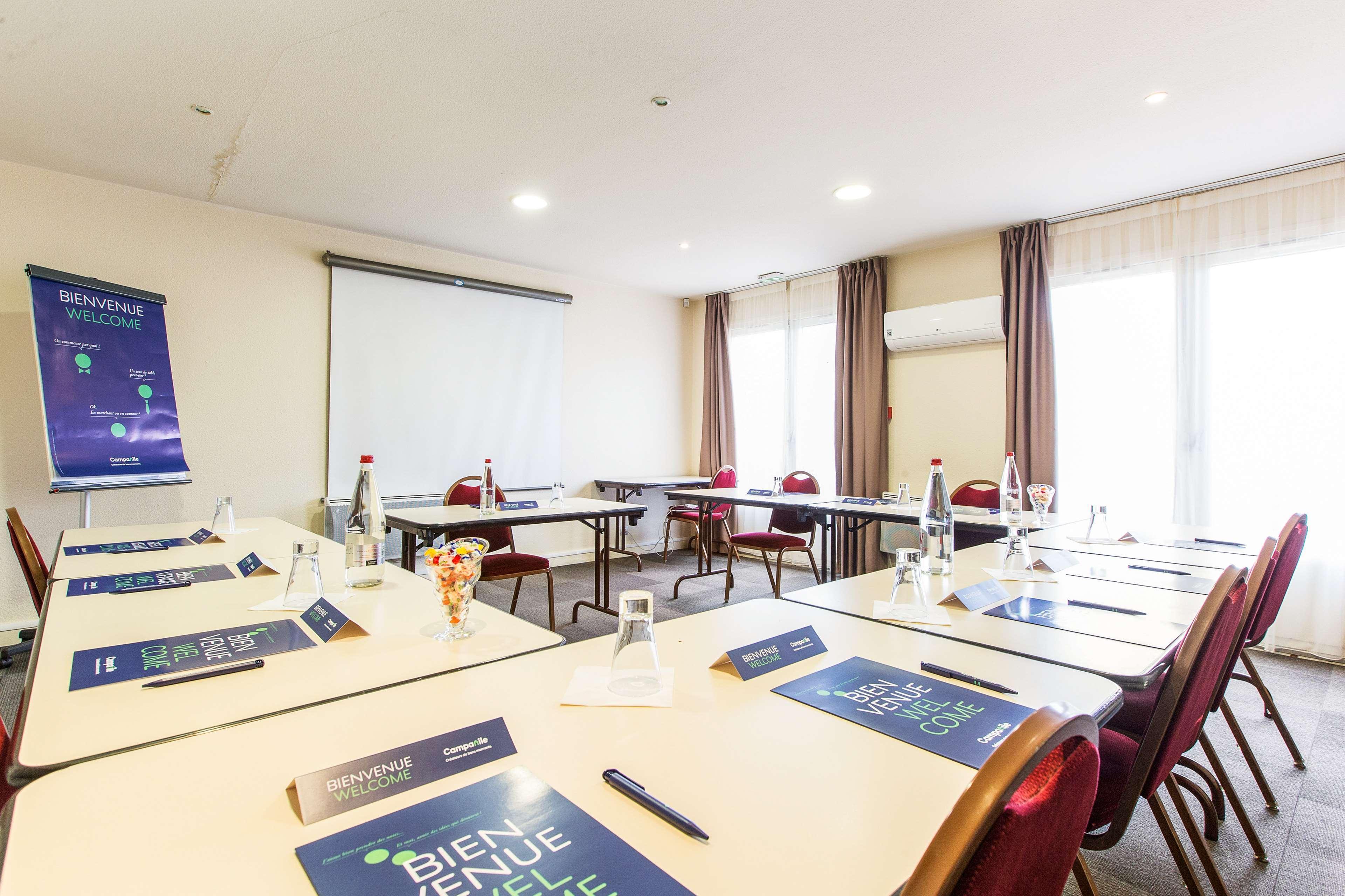 Hotel Campanile Guéret Zewnętrze zdjęcie